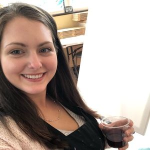 Meet your Posher, Sara